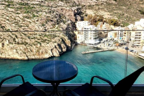 Gozo Xlendi Coastal Apartment with Stunning Xlendi Views Free parking AC & WiFi